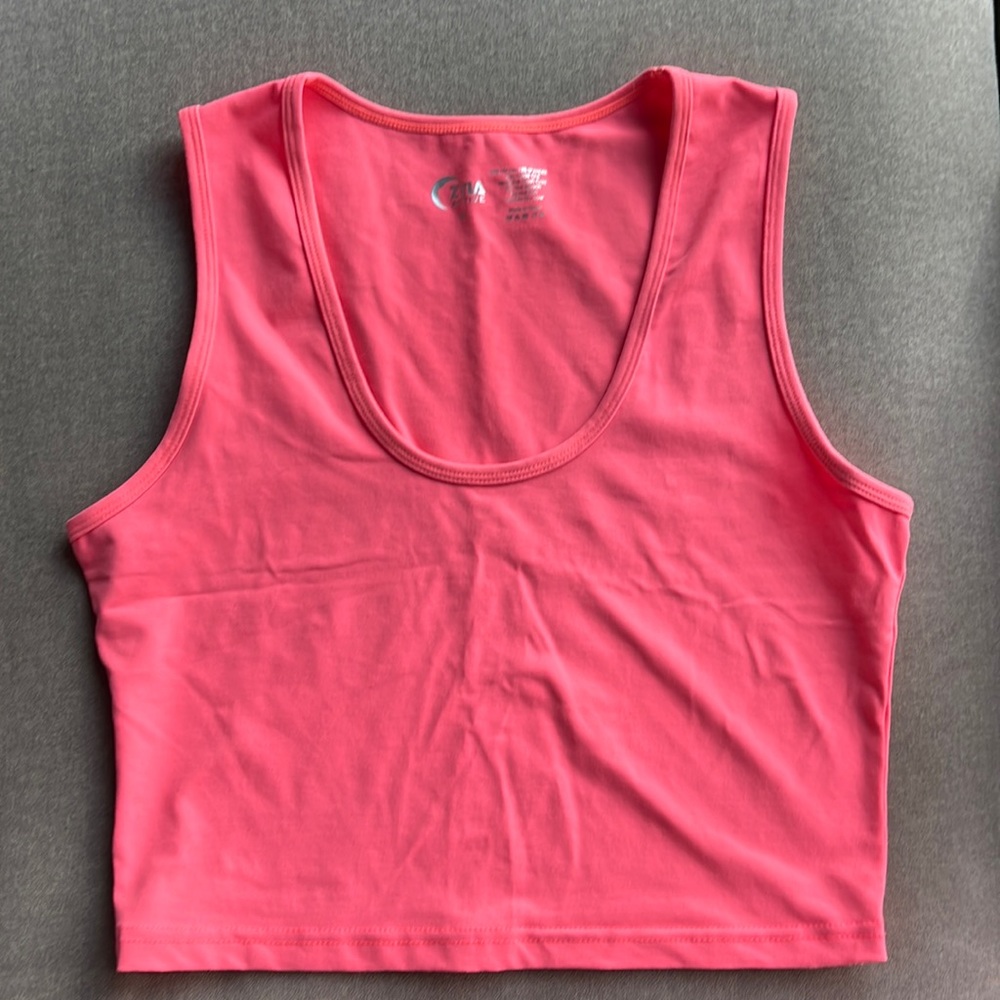 Salmon colored medium Zyia crop top good condition